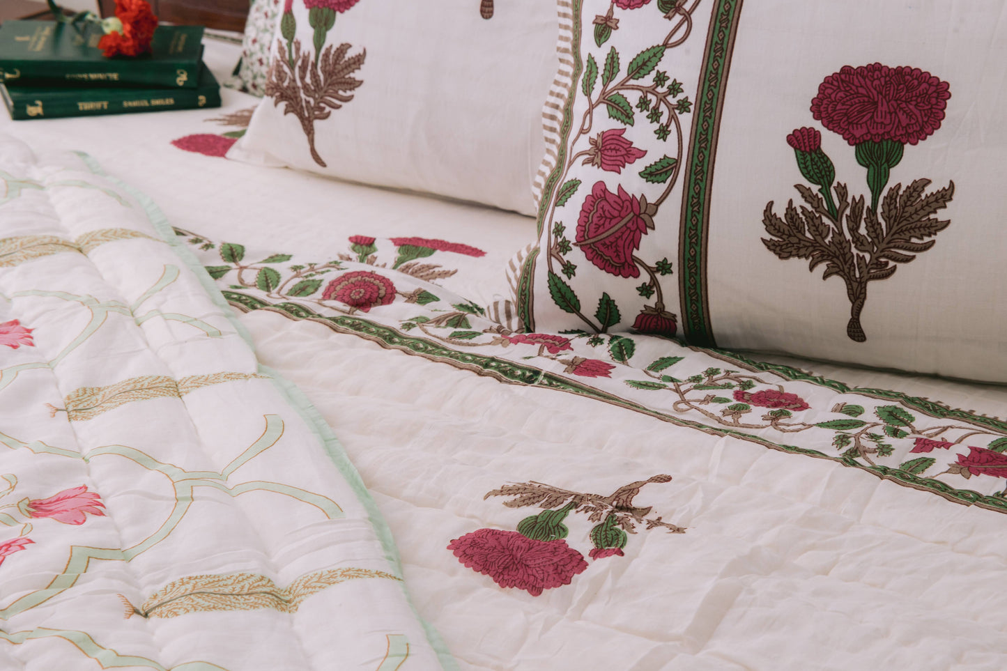 Reversible Merry Marigold Comforter Set
