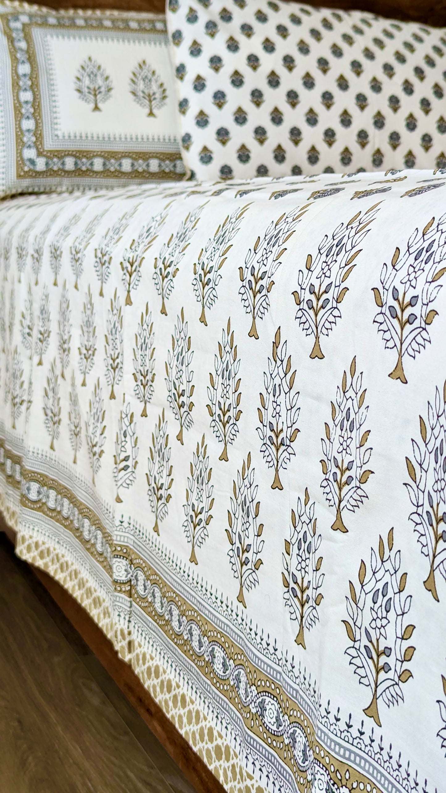Floral Fair - Grey