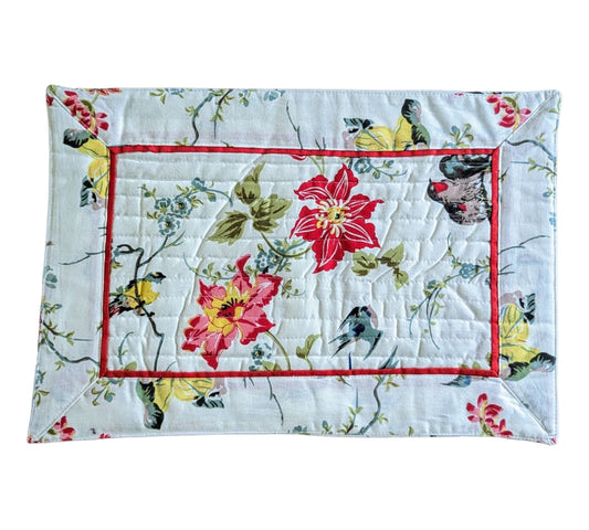 Feathered friends Table mat