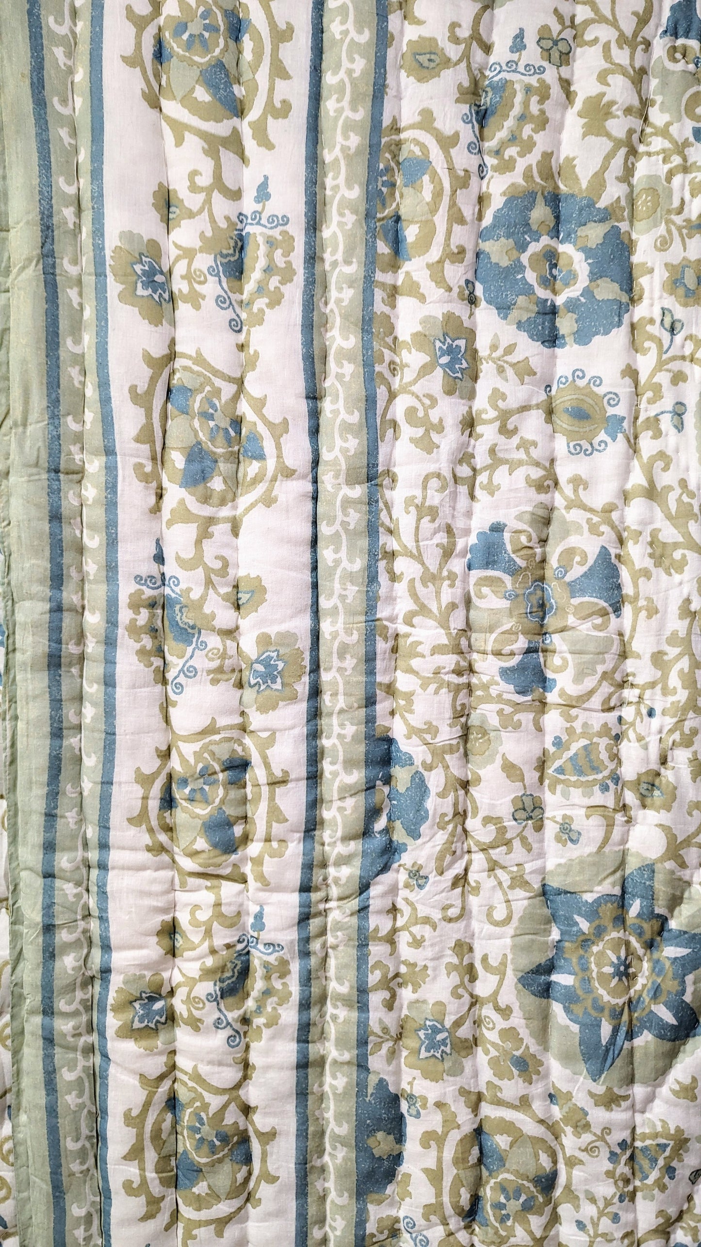 Reversible Olive Hives Comforter