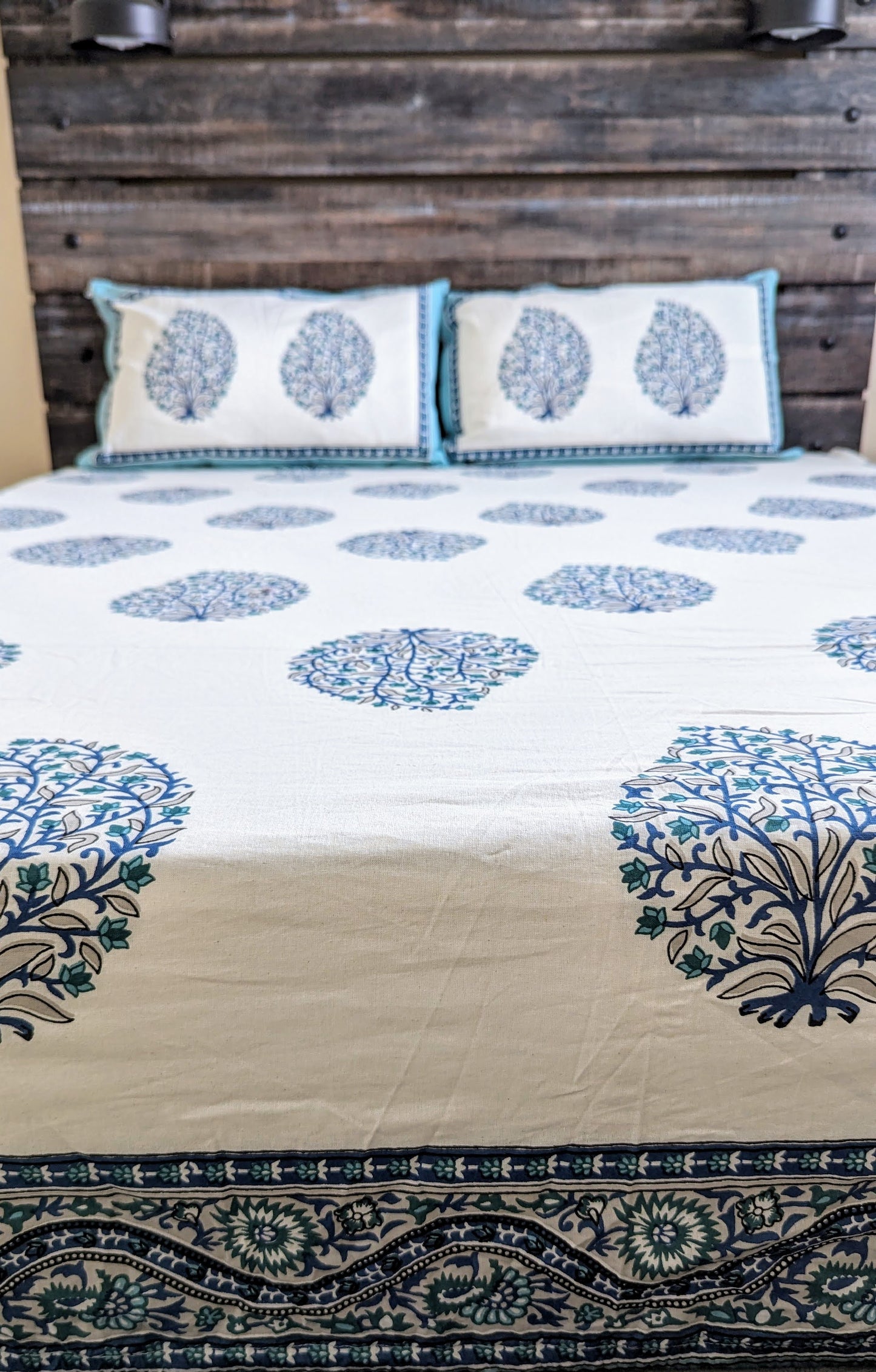 Queen Fitted sheet